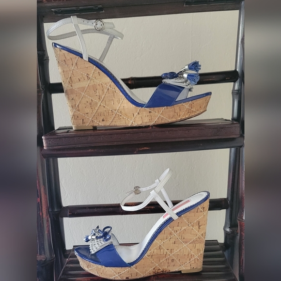 Betsey Johnson| Blue & White patent leather platform cork wedges| Size 10